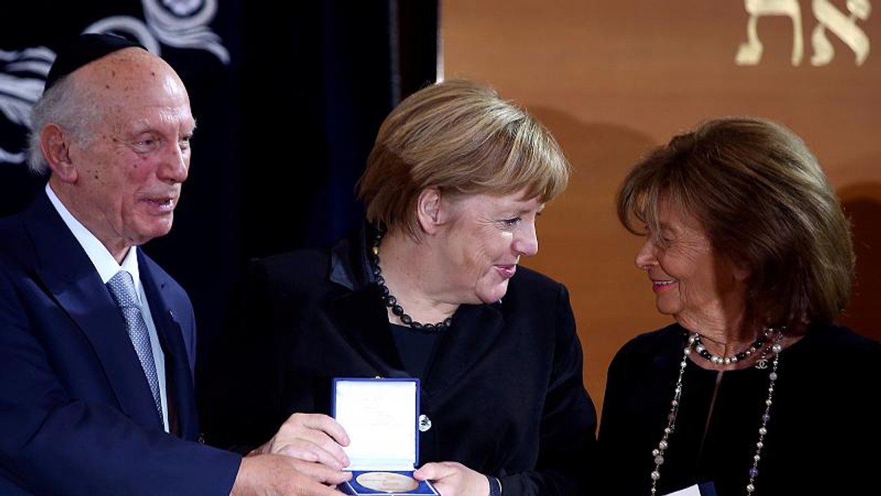 Applaus im Internet für Charlotte Knobloch gegen AfD