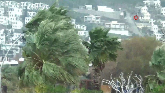 Lodos Bodrum’u vurdu