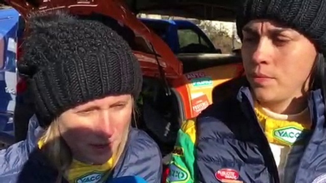 L'équipage La Provence est à bord de la Twingo R2 à l'occasion du Rallye Monte-Carlo