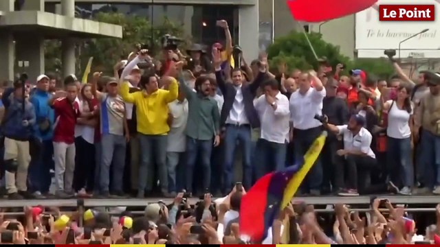 Juan Guaidó s'autoproclame « président par intérim » du Venezuela