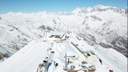 Karlı dağların yılmaz bekçisi 'Mehmetçik (1) - HAKKARİ
