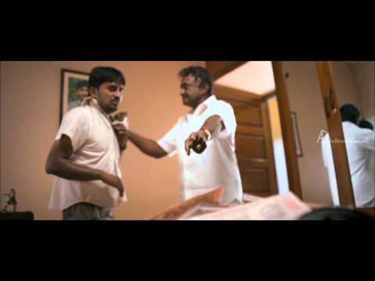 Soodhu Kavvum Tamil Movie Scenes Clips Comedy Songs M.S. Bhaskar beats Karunakaran