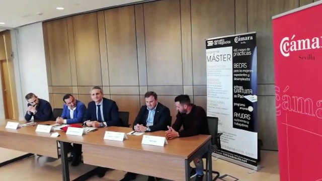 Dany Torres, campeón del mundo de motos en freestyle, valora la importancia de este máster deportivo sobre motor