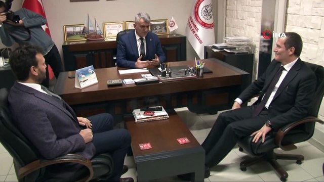 AK Parti Zeytinburnu Adayı Ömer Arısoy kırtasiyecilerle buluştu