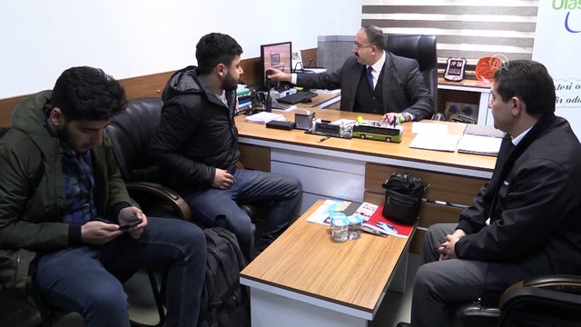 Otobüs şoförü bulduğu cüzdanı sahibine ulaştırdı - KOCAELİ