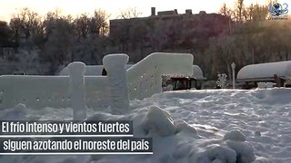 Tormenta en EU congela cataratas del Niágara
