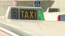 Spagna: sciopero dei taxi a Madrid e Barcellona