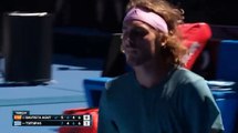 TENNIS :  STEFANOS TSITSIPAS S'EST QUALIFIE POUR LES DEMI-FINALES DE L'OPEN AUSTRALIE