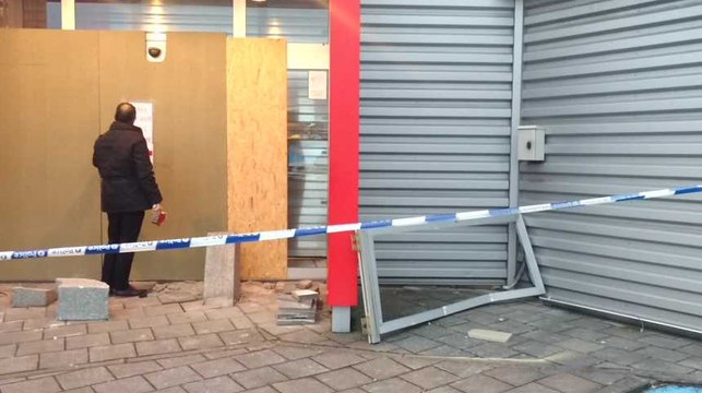 Voiture bélier au Vanden Notre de Jemmapes.Video 1 Eric Ghislain