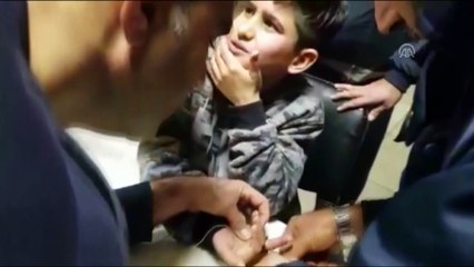 Çocuğun parmağına sıkışan somunu itfaiye ekipleri çıkardı - ADIYAMAN