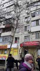 Rescuers Ready for Falling Kitty