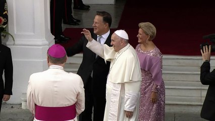 Papa faz apelo contra corrupção