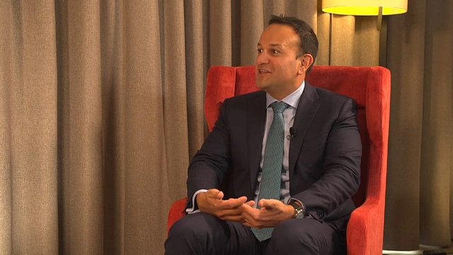 «Πράξη αυτοτραυματισμού» το Brexit λέει ο πρωθυπουργός της Ιρλανδίας