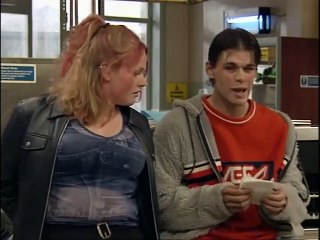 Dinnerladies - S 1 - E 3 - Part 3