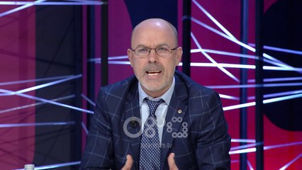 Ora News – Shpërthen pedagogu Mehmeti: E kam dërguar fëmijën jashtë, për t'i shpëtuar mizerjes këtu