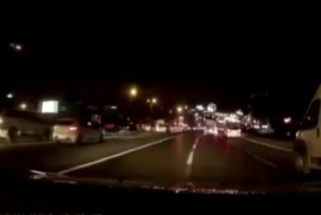 E-5 Karayolunda Feci 'Makas' Kazası Kamerada