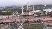 Kumluca'daki Hortumun Tahribatı Gün Ağarınca Ortaya Çıktı