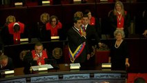 Machtkampf in Venezuela: Das Militär warnt vor Bürgerkrieg, Maduro weist US-Diplomaten aus