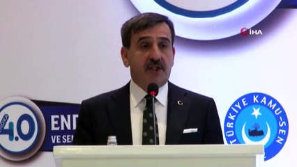 Bakan Selçuk: "Bilişim Sektörü İşbaşı Eğitim Ödemesini 85 TL'ye Çıkardık"