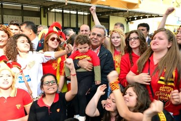 Büyükşehir'den Göztepe'ye 7 Milyon Liralık Destek