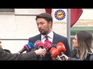 Ora News - Padia për shpifje, mungesa e prokurorit shtyn gjyqin Berisha-Balla