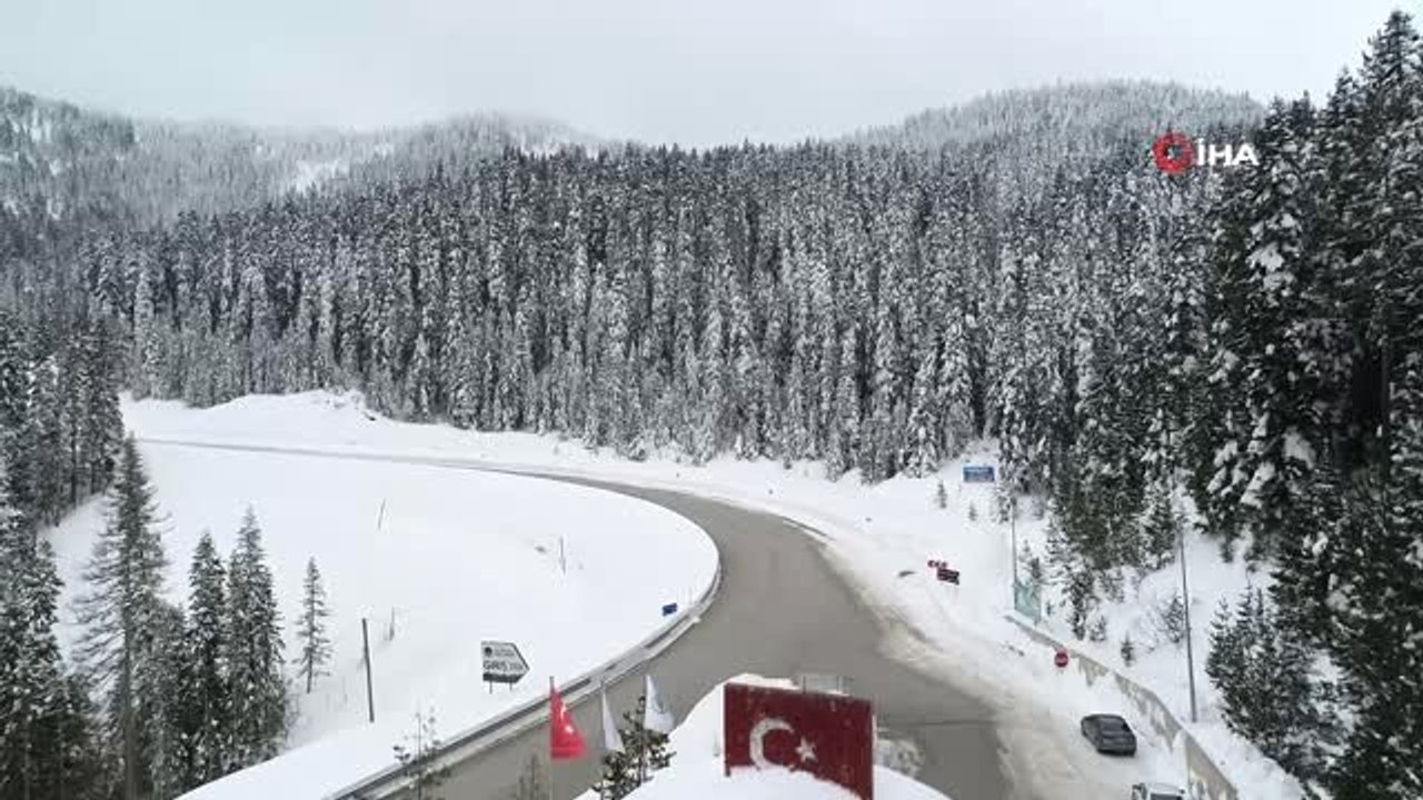 En Yoğun Sezonunu Yaşayan Ilgaz Dağı Havadan Görüntülendi