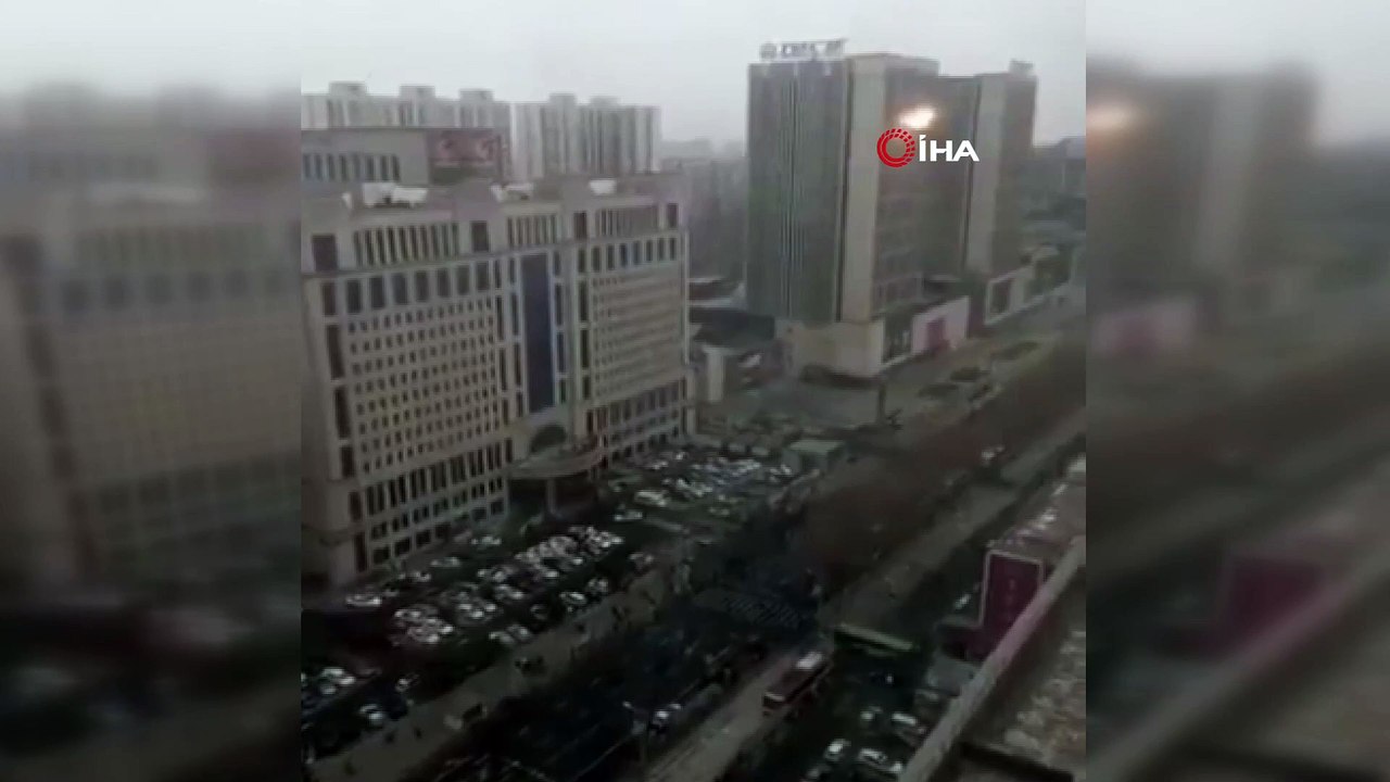 - Çin'de alışveriş merkezinde patlama