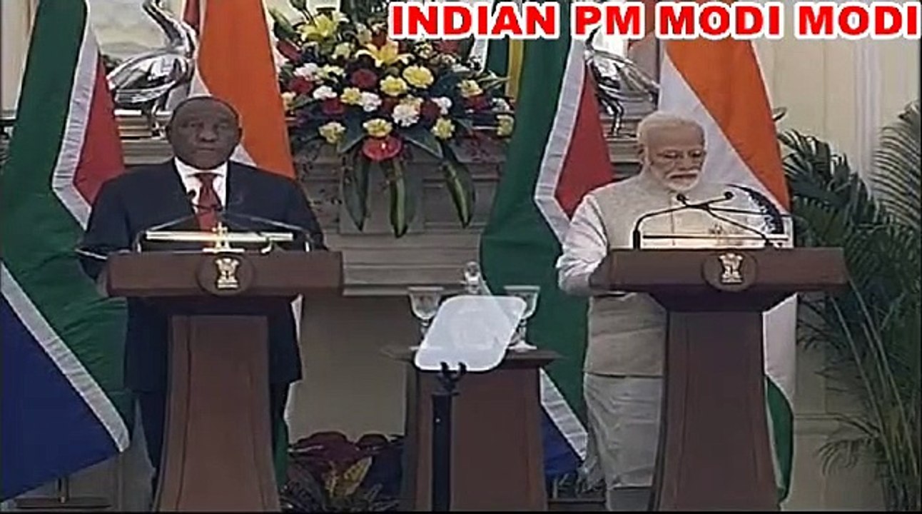 ज्वाइंट प्रेस मीट में दक्षिण अफ्रीका के राष्ट्रपति सिरिल रामफोसा के साथ पीएम मोदी
