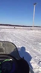 Ne pas mettre le coupe circuit sur un scooter des neiges