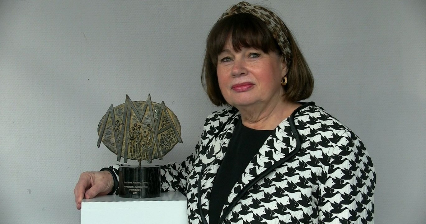 Tineke Nusink maakt nieuwe ‘Nooit Meer Auschwitz’ onderscheiding / Spijkenisse 2019