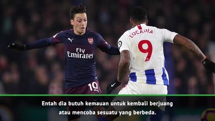 Ozil Harus Berjuang Keras Untuk Bertahan Di Arsenal - Ballack