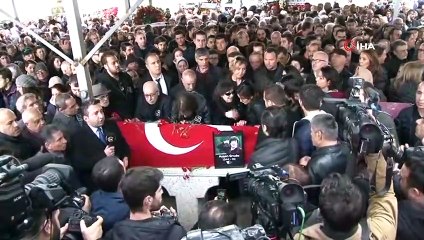 Ayşen Gruda Son Yolculuğuna Uğurlandı