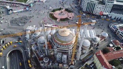 Taksim Camii ve Topçu Kışlası Alanı Havadan Görüntülendi