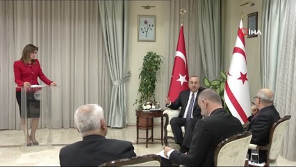 -Bakan Çavuşoğlu KKTC basını ile bir araya geldi