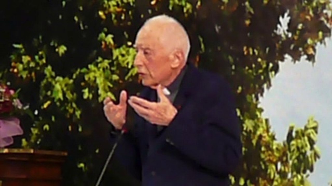 René Laurentin (3/4)