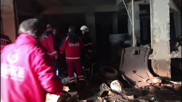 Binanın kazan dairesinde patlama (1) - HATAY