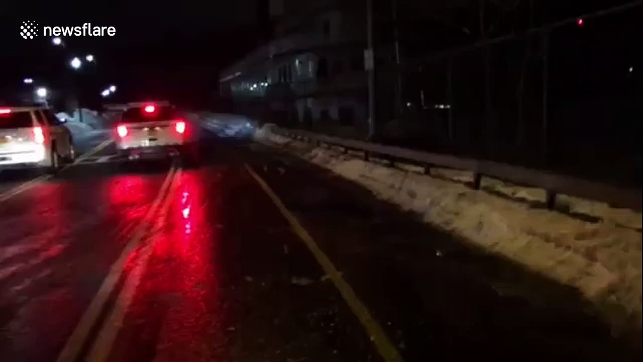 Bridges close in NY as boats and barges break loose on the Hudson