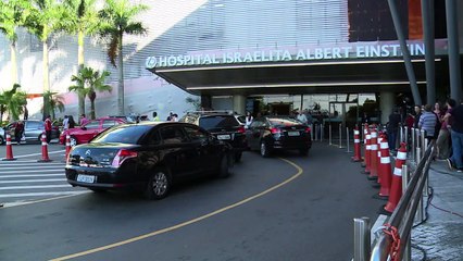 Bolsonaro “estable” tras ser operado en Brasil