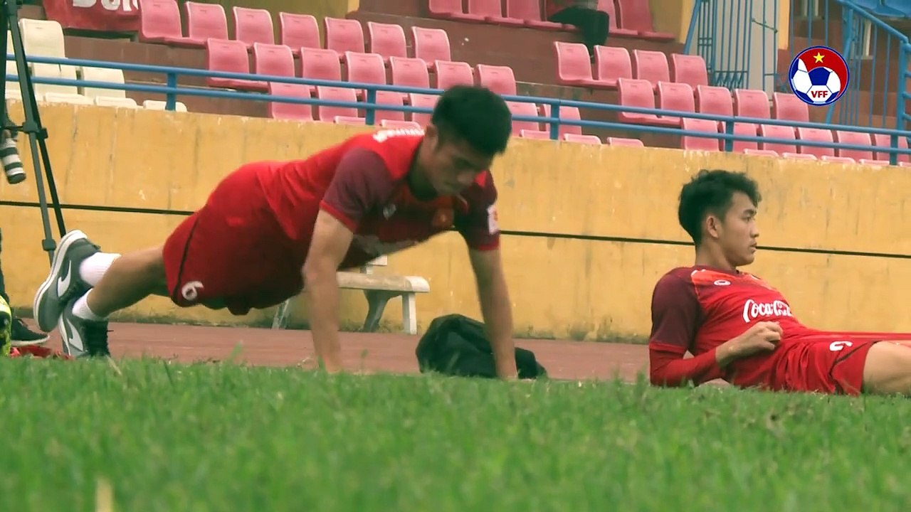 ĐT U22 Việt Nam có buổi tập tại SVĐ Hàng Đẫy trước trận giao hữu với Ulsan Hyundai | VFF Channel