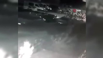 Önce Etrafı Kolaçan Ettiler, Ardından Kamyoneti Çaldılar...kamyonet Hırsızları Kamerada