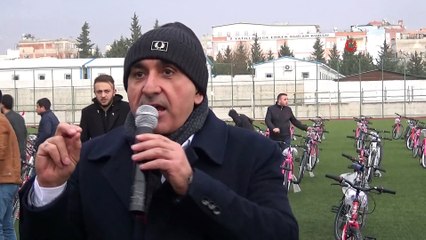 15 bin eve 15 bin bisiklet kampanyası...Bisikletler motosikletlerle taşındı