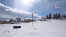 Tufanbeyli'de Kar 2 Metreyi Aştı, Araçlar Kayboldu...vatandaştan Kar ve Sandık Tepkisi