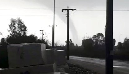 Antalya'da Denizde Çıkan Hortum Görüntülendi