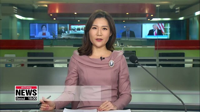 Trump agrees to reopen government for three weeks after backing down from wall funding demands