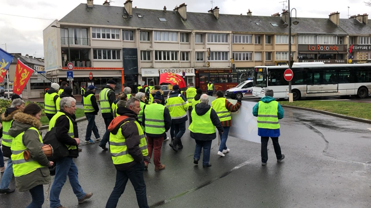 150 Gilets jaunes ont manifesté dans les rues