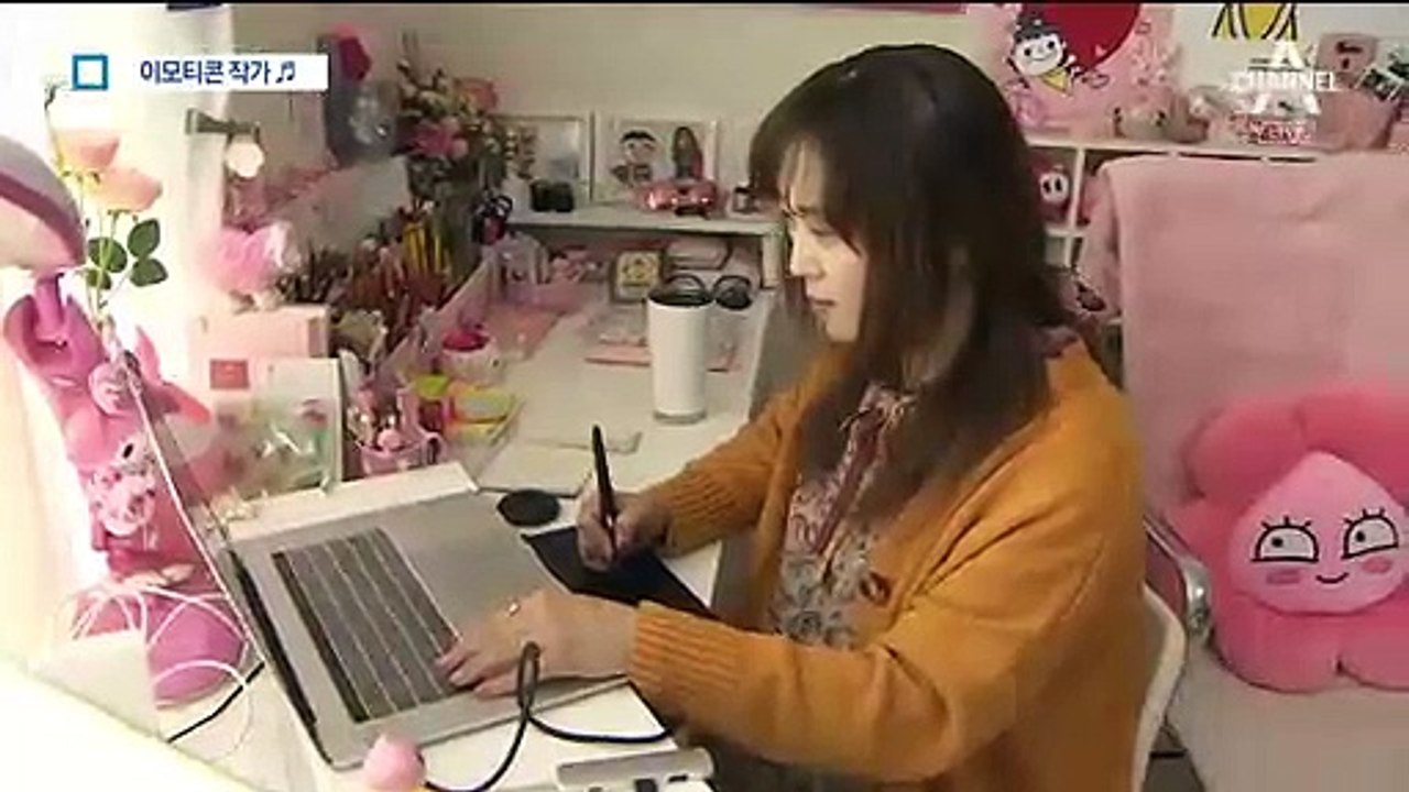 SNS 이모티콘 만들어서 ‘억대 연봉’…학원도 등장