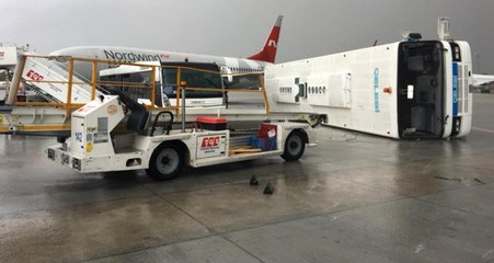 Son Dakika! Bakan Kurum Antalya'daki Hortum Felaketinin Bilançosunu Açıkladı
