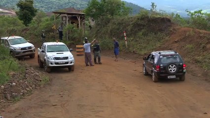 Bolsonaro sobrevoa região de tragédia em Brumadinho