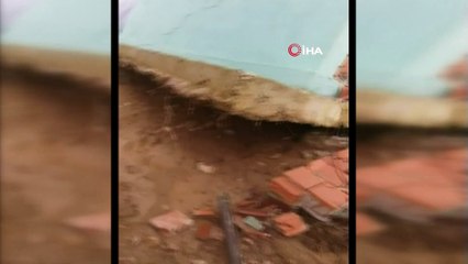 Kula’da Söğüt Çayı taştı, su deposu yıkıldı