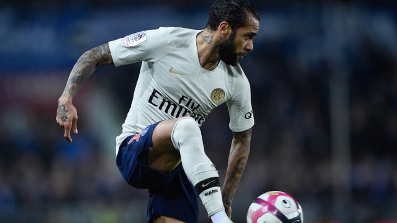 PSG - Tuchel : "Dani Alves peut jouer dans les buts, numéro 9, numéro 10..."